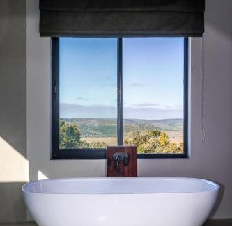 Sidbury Cabin | Woodbury Manor - Amakhala Game Reserve