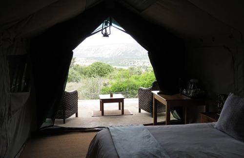Sidbury Other | Discover Woodbury Tented Camp - Amakhala Game Reserve Escape