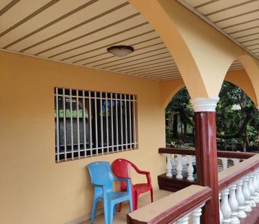 Freetown Villa | Woodcot Lodge