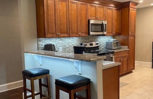 Portsmouth House | Wooded Wonderland: Pet-Friendly Paradise with Ocean Views