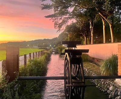 Touwu House | Family-Friendly Wooden 北美莊園: 4-Star Excellence Awaits