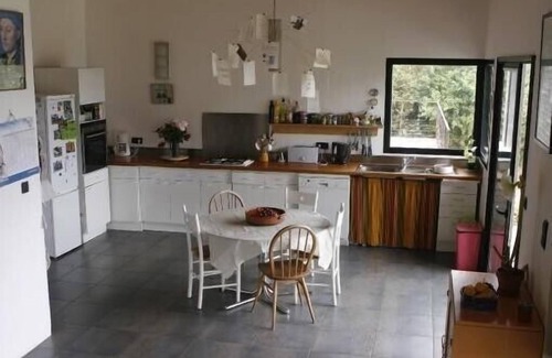Plougonvelin House | Beautiful Oceanfront Wooden Architect's House with Spa