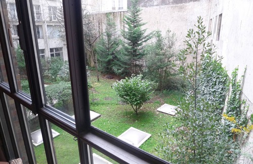 Quartier de la Monnaie Apartment | Charming Duplex by the Seine with Spa & Breakfast Included
