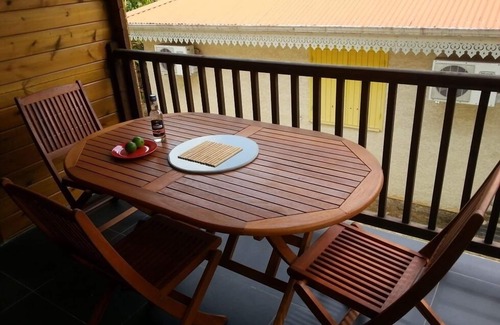 Le Gosier House | Relaxing Bungalow with Pool, Steps from the Beach