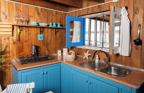 La Oliva Apartment | Cozy Beachside Cabin with Pet-Friendly Amenities