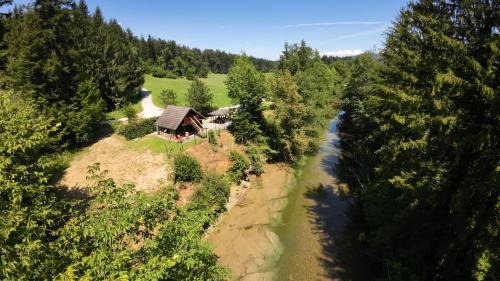 Vidrga House | WoodHouse by the River