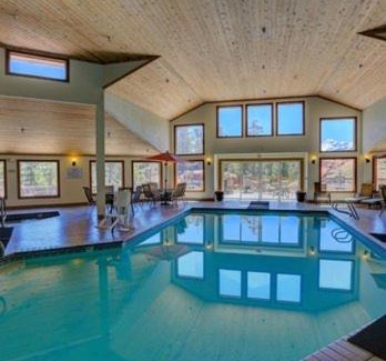 Woodland Park Hotel | Charming Woodland Country Lodge with Pool & Hot Tub