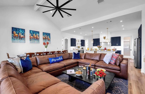 Granite Shoals House | Woodland Escape | Concierge Services | New Listing