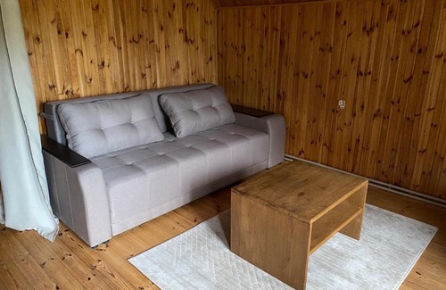 Yaremche House | Discover Woodland House: Pet & Child Friendly Retreat