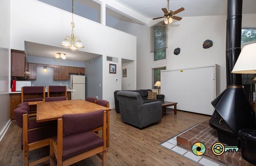Basye House | Woodland Retreat: Pet-Friendly Getaway near Bryce Resort
