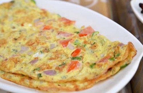 Kharera Bed & Breakfast | Cozy Woodpecker Apartments in Hauz Khas with Breakfast