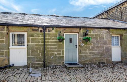Bewerley House | Woodpecker Cottage: Pet-Friendly Retreat for Families