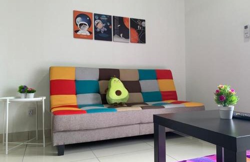 Kampung Bagan Dalam Apartment | Discover Woodsbury Suites: Poolside Retreat in Butterworth