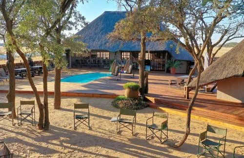 Ratlou Cabin | Woodside Game Lodge: Guest Rated 9/10 with Pool & Breakfast