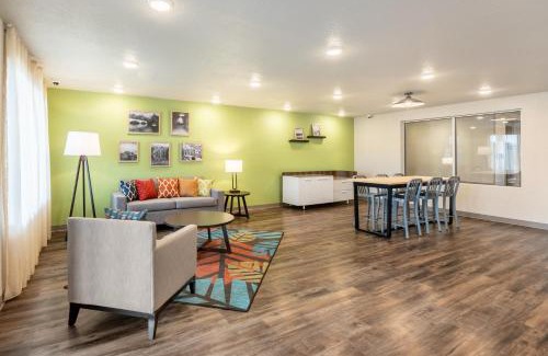 Monmouth Junction Hotel | Family-Friendly WoodSpring Suites South Brunswick - Princeton