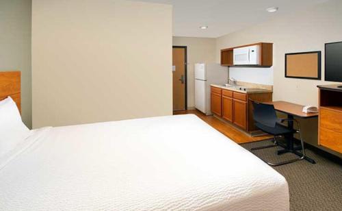 East Texas Hotel | Comfortable WoodSpring Suites in Allentown - Pet Friendly Stay