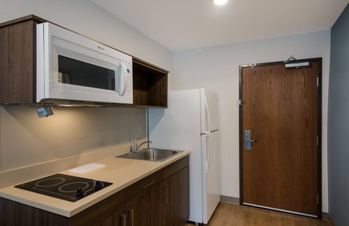 Walnut Creek Business Park Hotel | Convenient Woodspring Suites Austin Central: 8.8/10 Rating