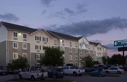 Windsor Hills Hotel | Budget-Friendly WoodSpring Suites Austin North I-35 Awaits