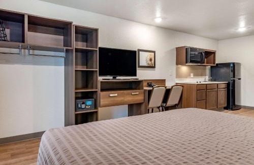 Dock Junction Hotel | Budget-Friendly WoodSpring Suites Brunswick for Families