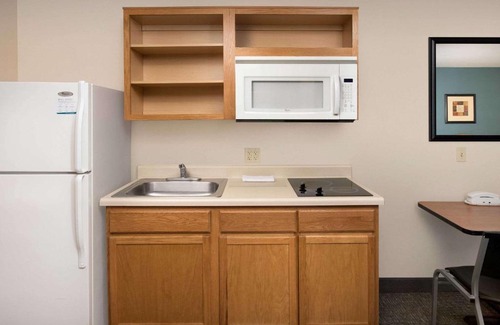 Gainesville Hotel | Budget-Friendly WoodSpring Suites Gainesville with Family Amenities