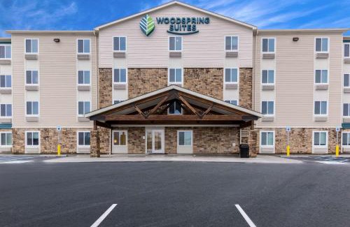 West Newton Hotel | Comfortable WoodSpring Suites near Indianapolis Airport
