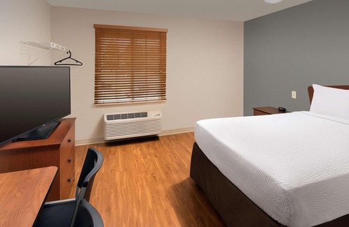 Southwind Hotel | Convenient WoodSpring Suites Memphis Southeast with Kitchen & More
