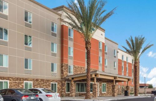 Phoenix Hotel | Budget-Friendly WoodSpring Suites in Mesa Chandler