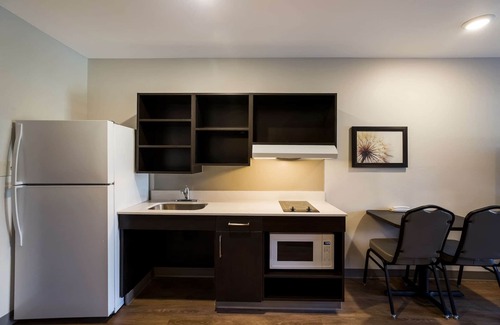 Clermont Hotel | Discover WoodSpring Suites Orlando West - A Family Getaway