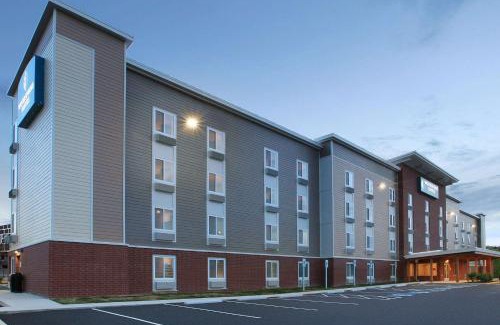 Stafford Hotel | Pet-Friendly WoodSpring Suites Quantico with Great Reviews