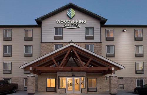 South Plainfield Hotel | Convenient WoodSpring Suites South Plainfield for Families