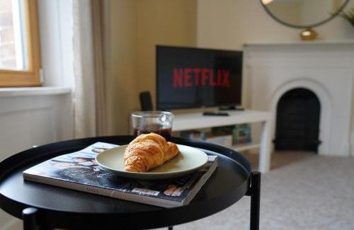 Woodstock Apartment | Cozy Woodstock Oxford Street Apartment Near Blenheim Palace