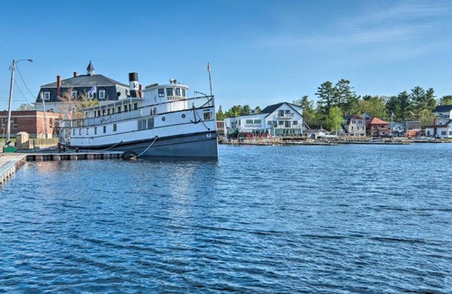 Beaver Cove House | Pet-Friendly Moosehead Lake Cabin with Inviting Deck