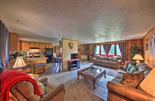 Trout Creek House | Scenic Riverfront Retreat with Spa and Pet-Friendly Options