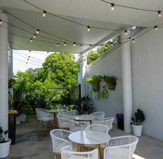 Woolgoolga Hotel | Pet-Friendly Woolgoolga Coast Motel with Ocean Views