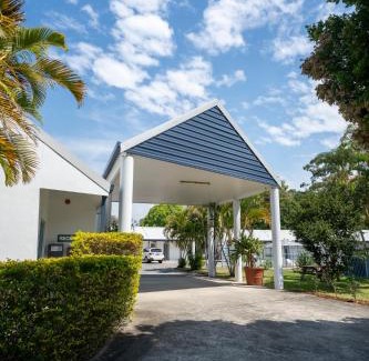 Woolgoolga Hotel | Pet-Friendly Woolgoolga Coast Motel with Ocean Views