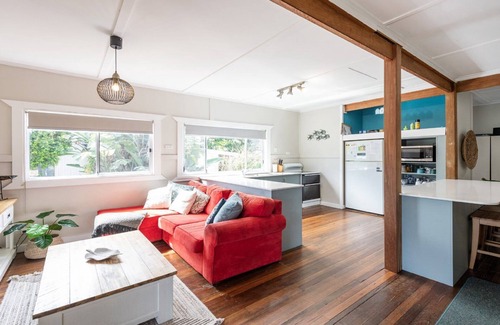 Wooli House | Wooli House: Cozy 4 BR Retreat, Perfect for Families & Pets