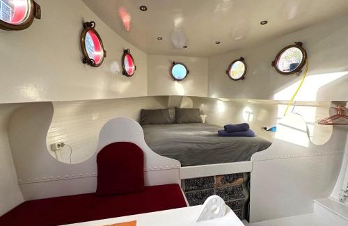 Jordaan House | Family-Friendly Stay at Josja - Ideal for Travelers