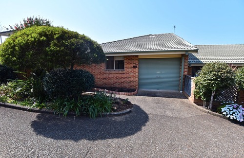 Woonona House | Exceptional Hopetoun Villa: Oceanfront & Family-Friendly Stay