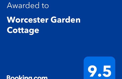 Worcester Apartment | Cozy Worcester Garden Cottage - Highly Rated & Family-Friendly