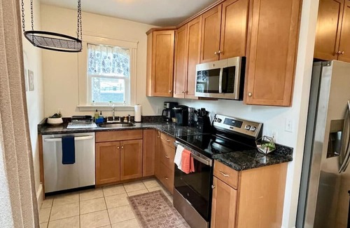 Worcester Apartment | Worcester West Side Rental Home