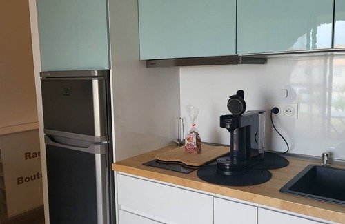 Bravone Apartment | Peaceful Retreat with Ocean View & Spa Amenities