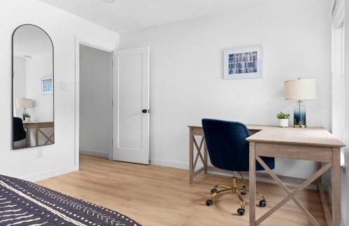 South Lamar Apartment | Pet-Friendly Work & Play Condo in Downtown Soco