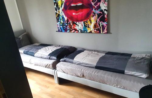 Grossmehring Apartment | Convenient Work & Stay Apartment with Balcony in Ingolstadt