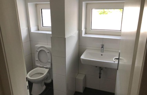 Selm Apartment | Comfortable Rooms at Haus mit 9 Einzelzimmern, Selm-Bork