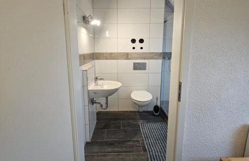 Troisdorf Apartment | Discover Comfort: Work & Stay in Troisdorf