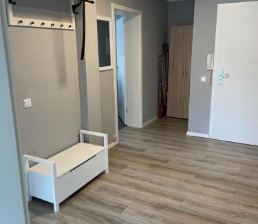 Albsiedlung Apartment | Convenient Work & Study Apartment for Families and Pets