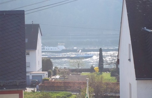 Spay Apartment | Scenic Upper Middle Rhine Valley Hotel with Pool & Breakfast