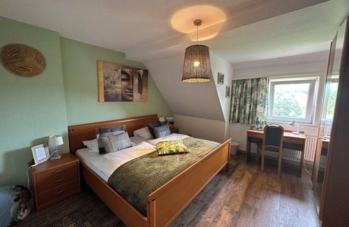 Landkreis Goslar Hotel | World Lodge with unique, city-inspired rooms, located by the forest