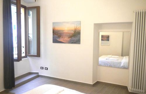 Riomaggiore House | World Rooms