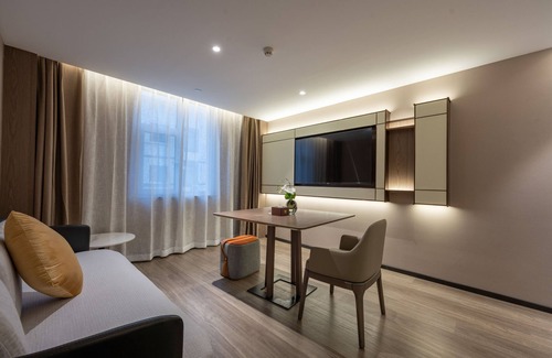 Lixia District Hotel | WorldHotel Quancheng Sqr Kuanholi Branch